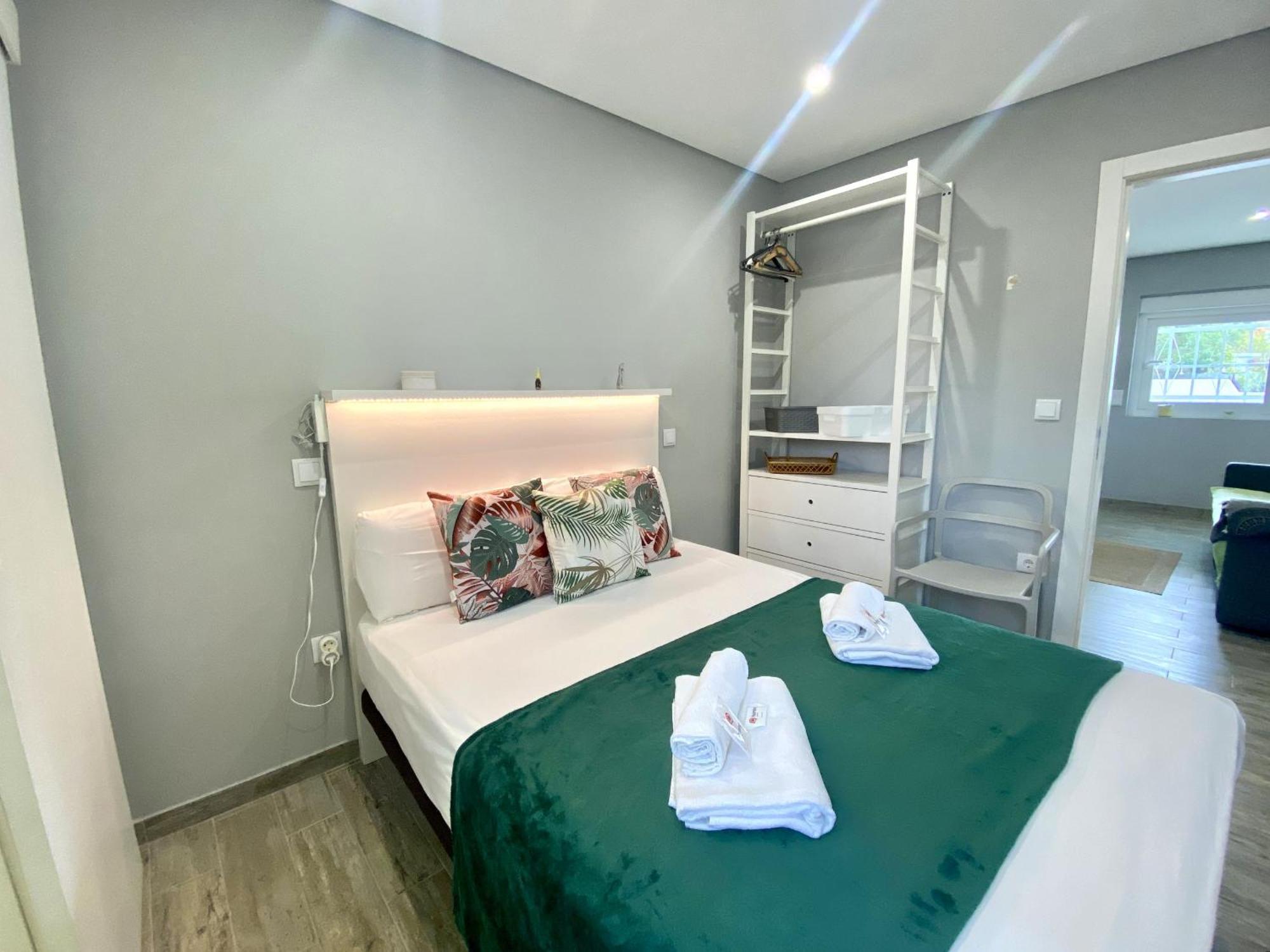 Quarteira Stylish 2 By Homing Apartment Ngoại thất bức ảnh