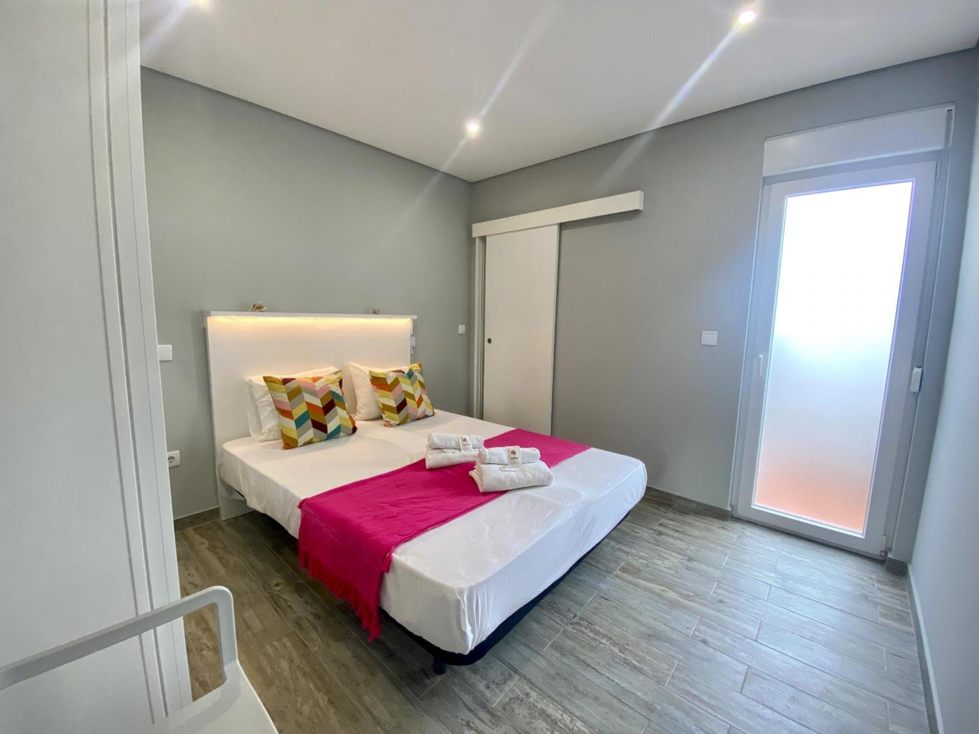 Quarteira Stylish 2 By Homing Apartment Ngoại thất bức ảnh
